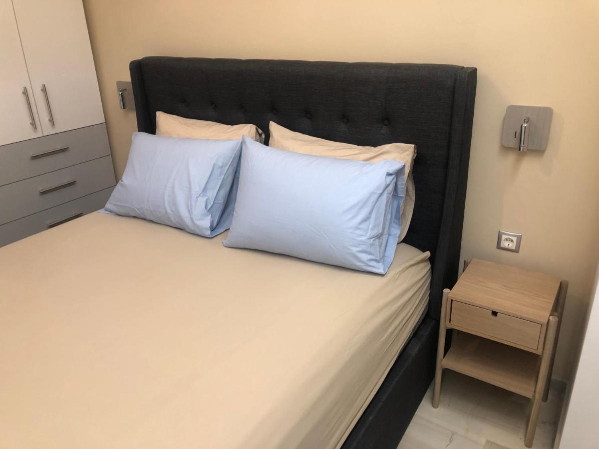 Royal Red Suite No 1, Piraeus Port Екстер'єр фото
